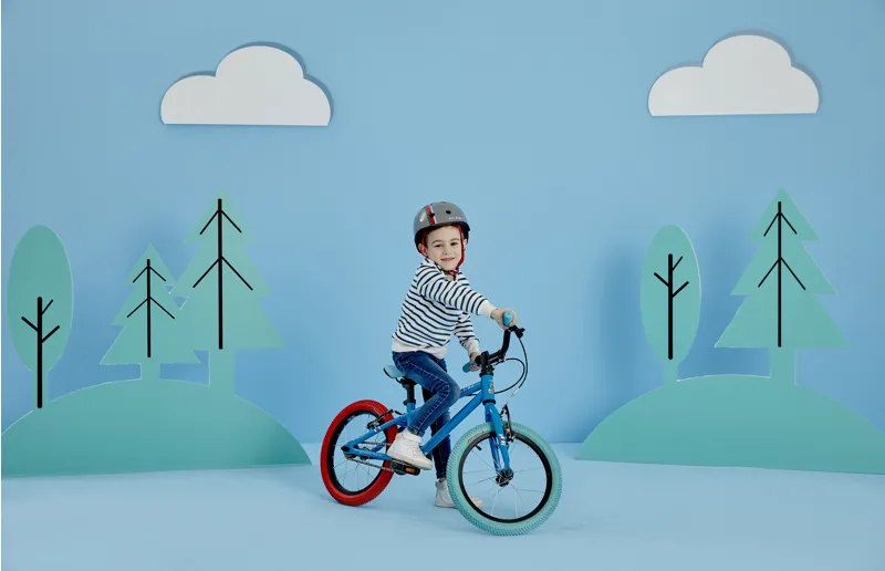 Raleigh Pop 16 Kids Bike in Blue